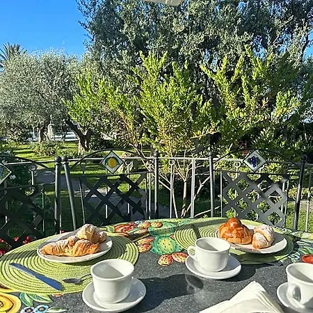 Boutique Ideal 4*